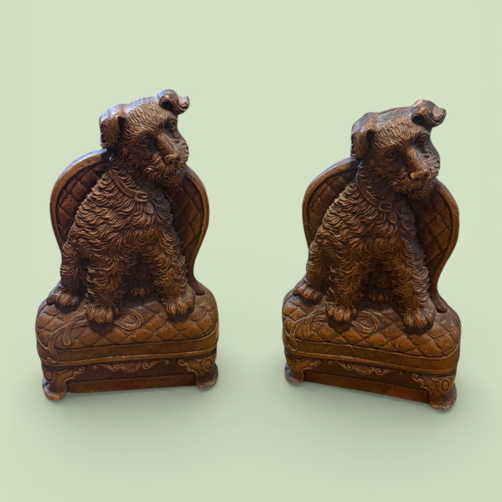 Vintage Syroco wood composite Terrier Dog on chair Bookends-Good condition